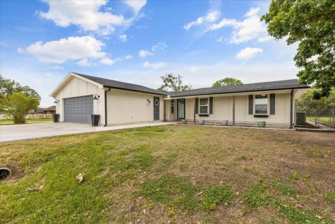 323 Mustang Trail Granbury TX 76049
