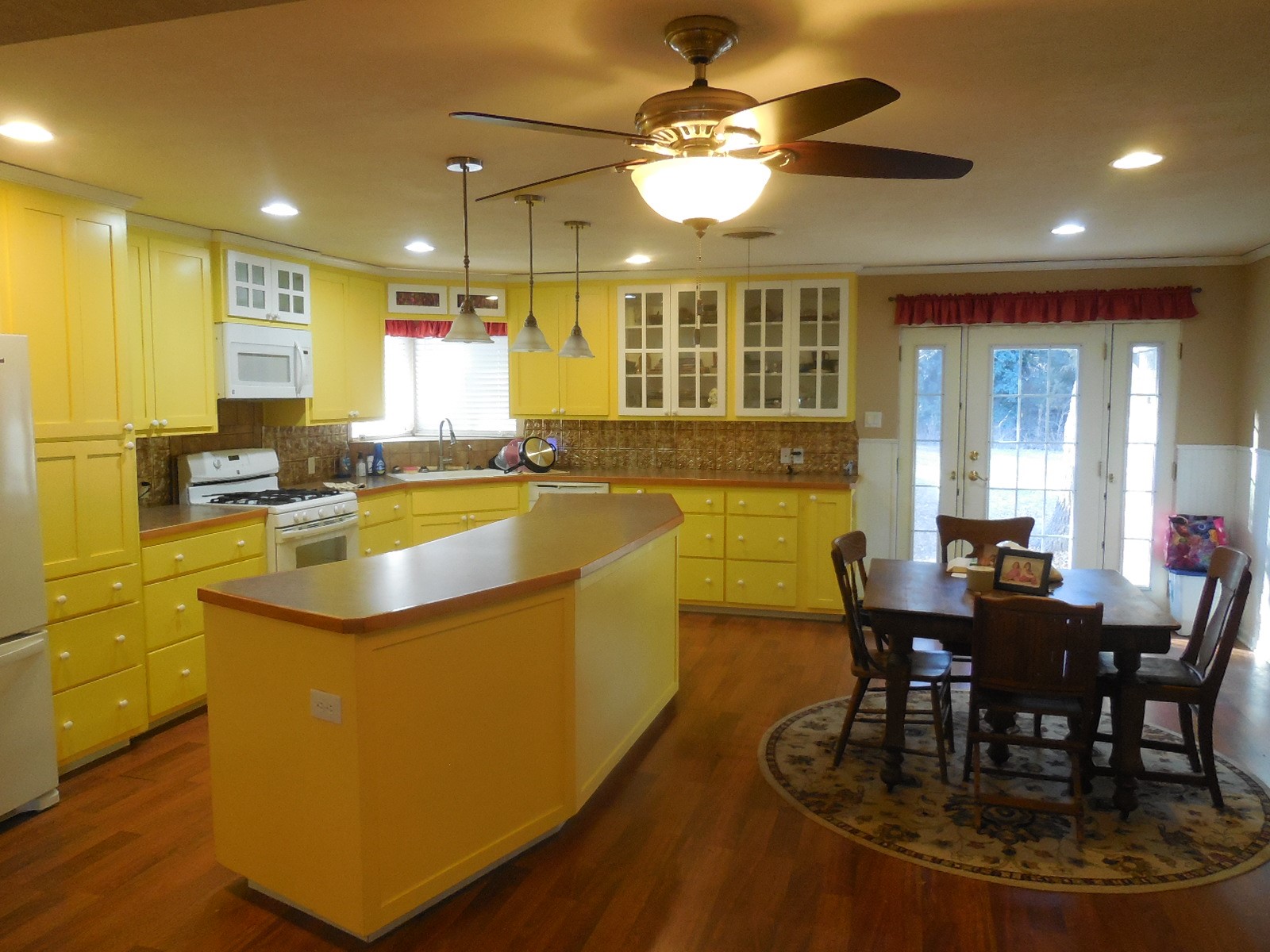 209 Breckenridge Highway Ranger TX 76470