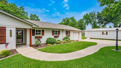 4104 Norfolk Bay Court Granbury TX 76049
