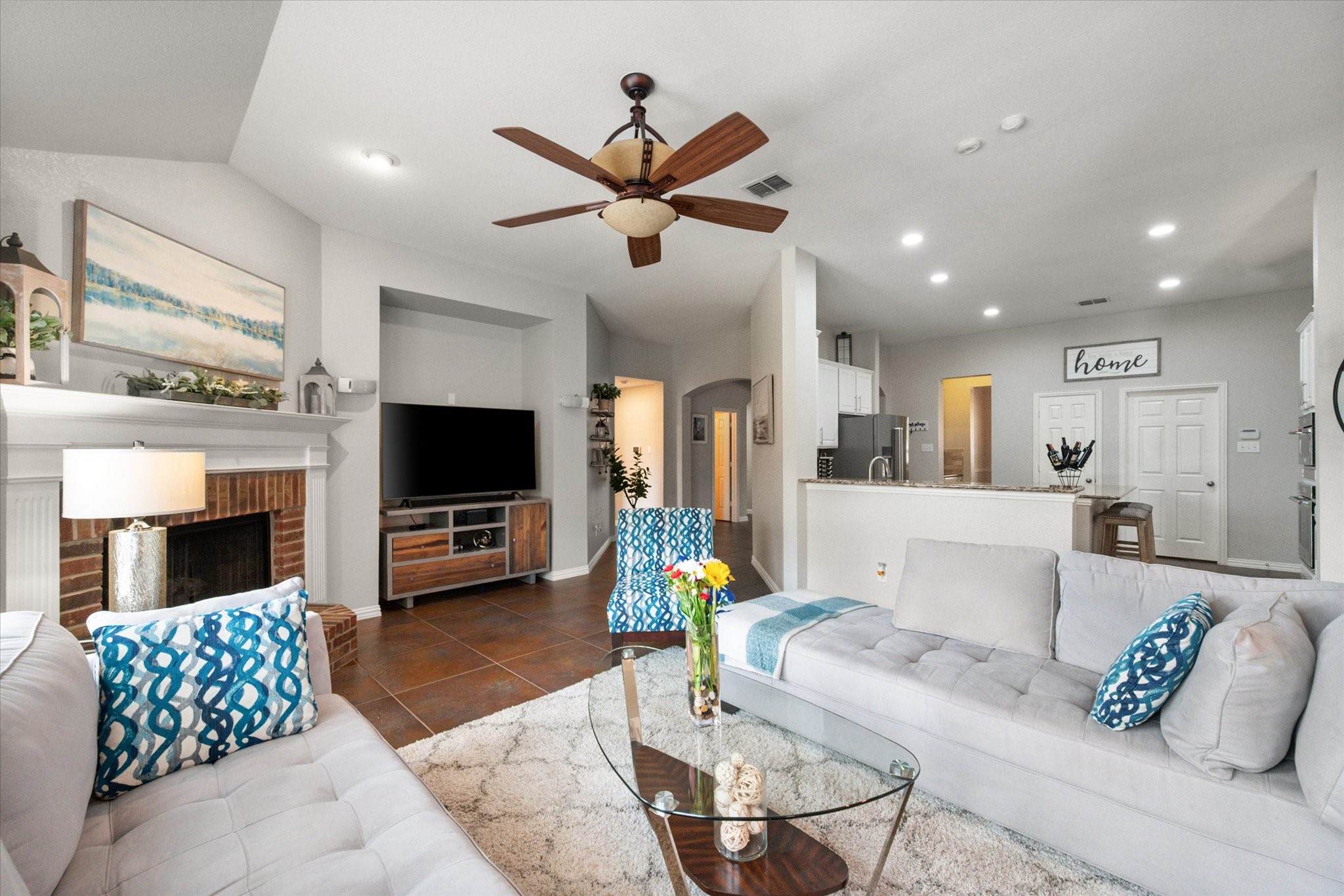 905 Killian Drive Mansfield TX 76063