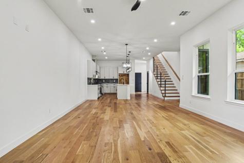 2220 Bombay Avenue Dallas TX 75235