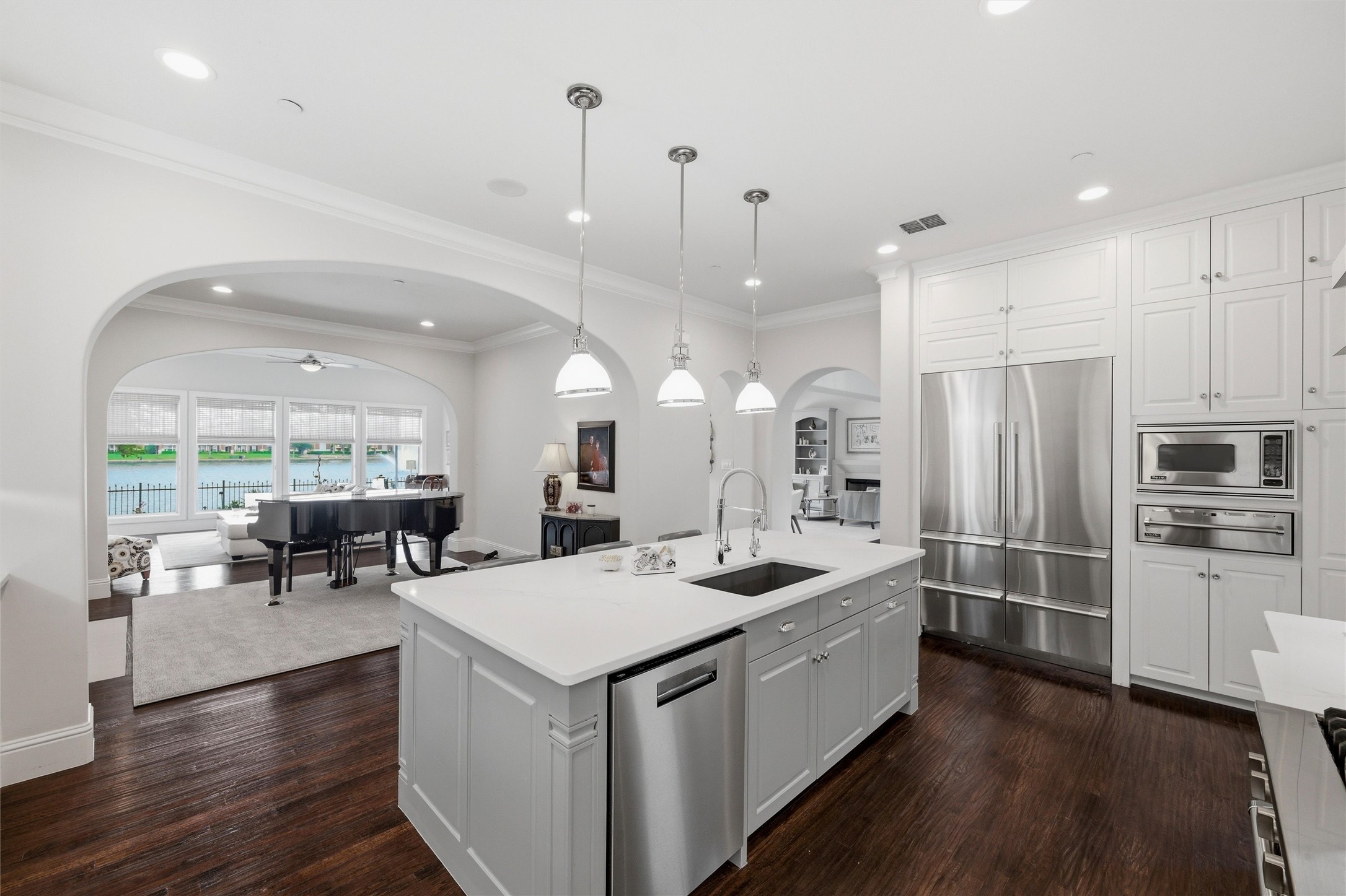 5767 Waters Edge Drive Irving TX 75039