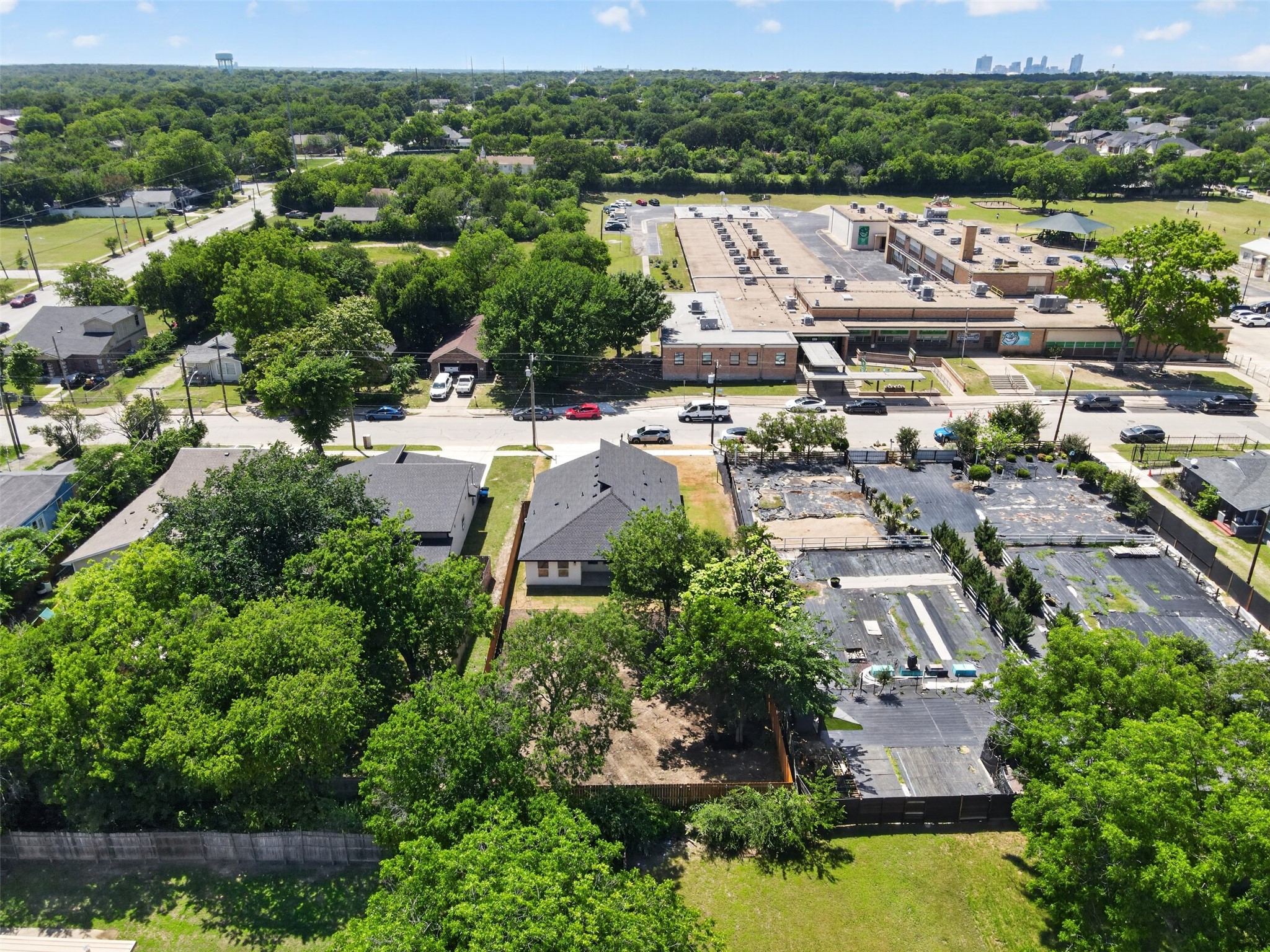 2317 Dillard Street Fort Worth TX 76105