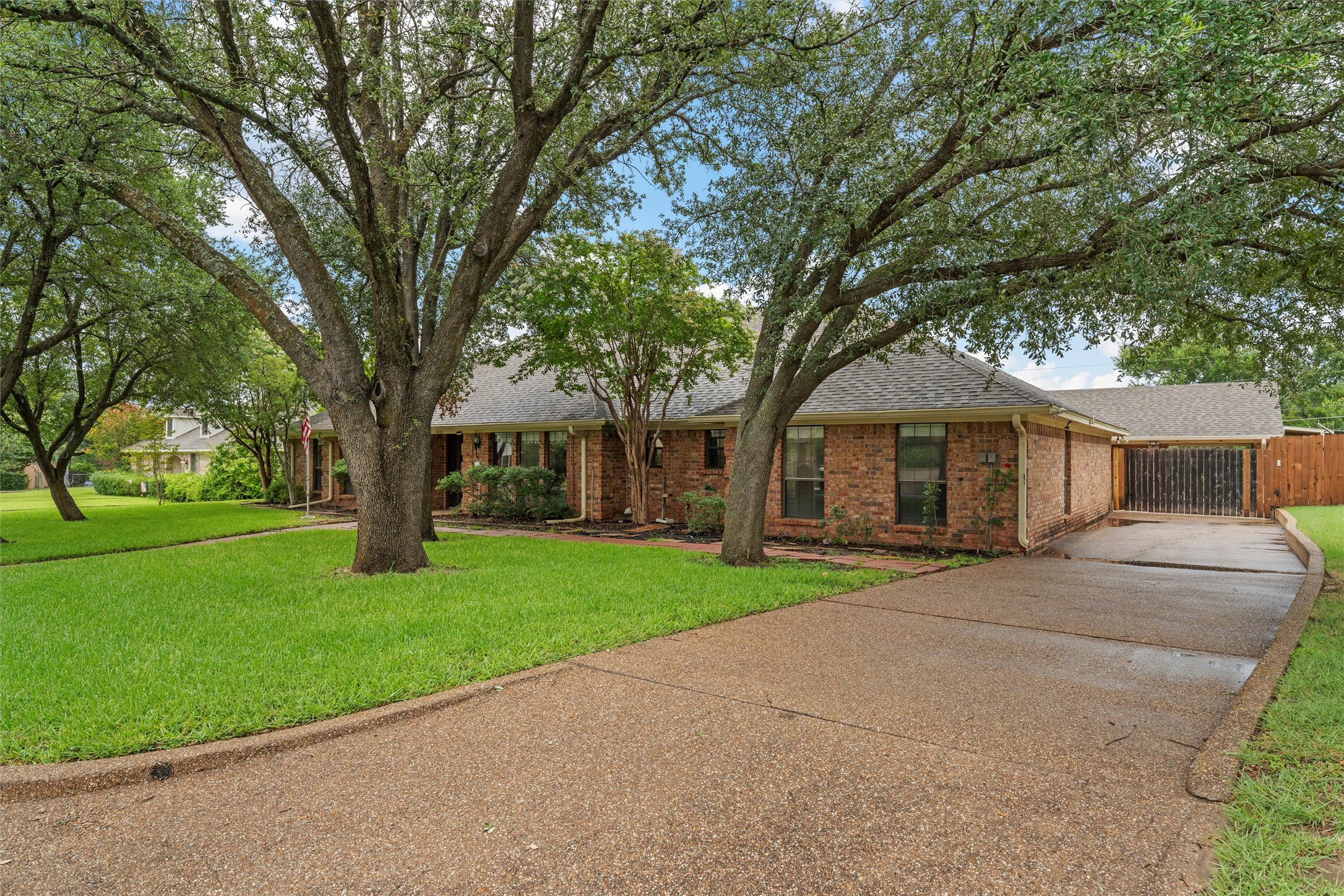 8216 Teakwood Drive Woodway TX 76712
