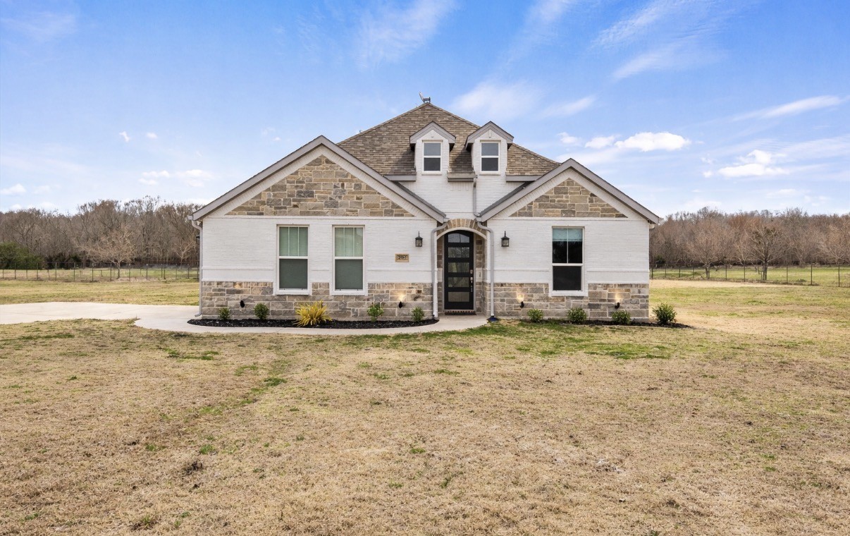 2061 S Sky Meadows Drive Caddo Mills TX 75135