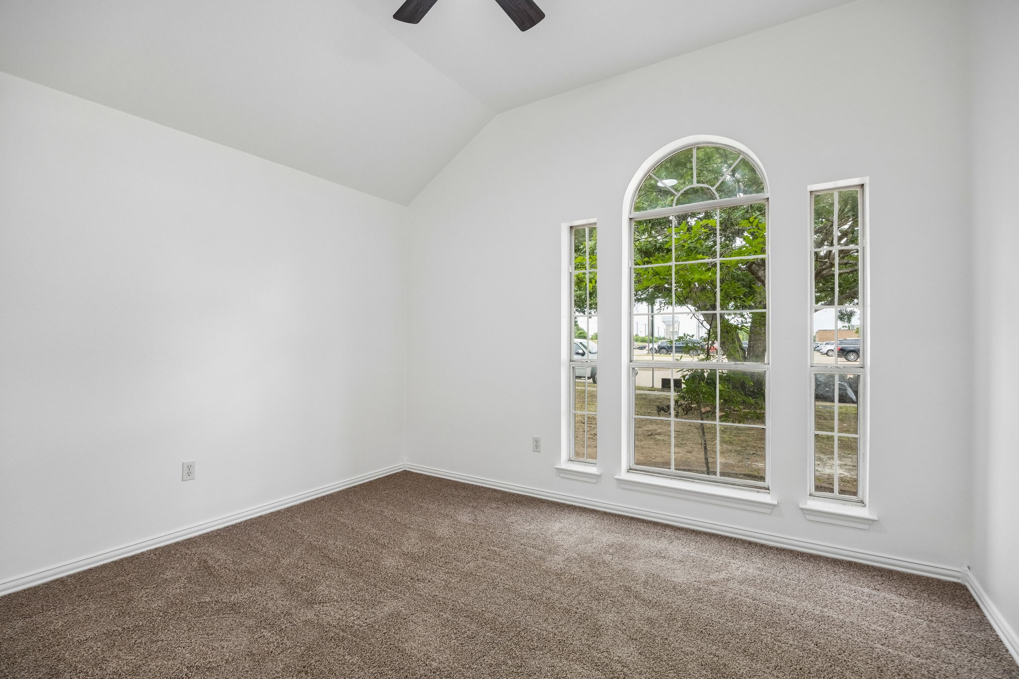 1031 Park Place Boulevard Midlothian TX 76065