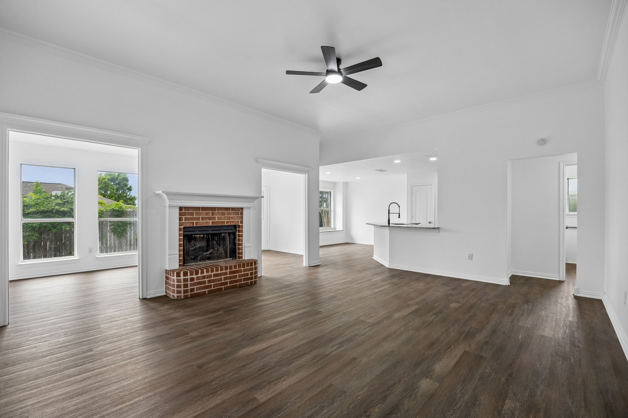 1031 Park Place Boulevard Midlothian TX 76065