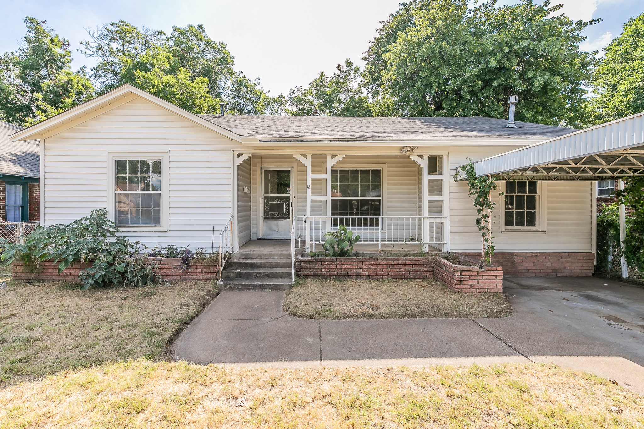 329 Emma Street Fort Worth TX 76111