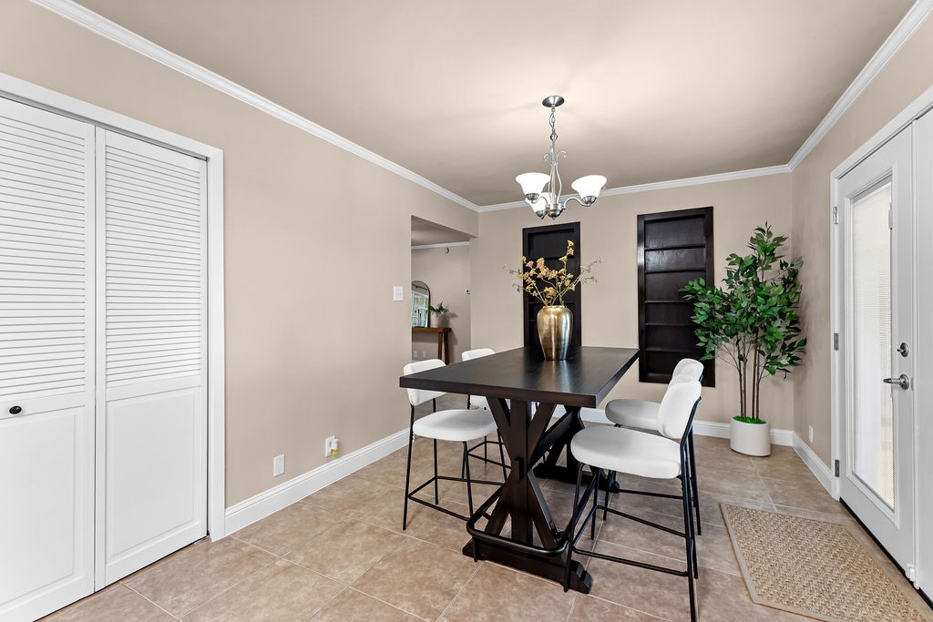 1830 Pleasant Run Road Carrollton TX 75006