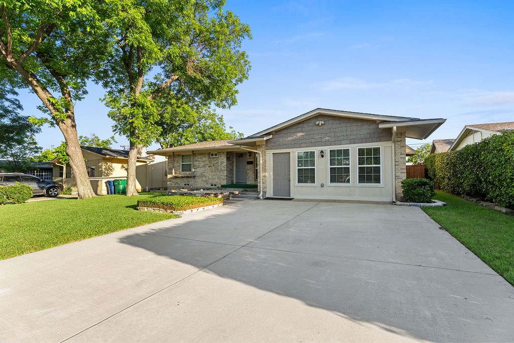 1830 Pleasant Run Road Carrollton TX 75006