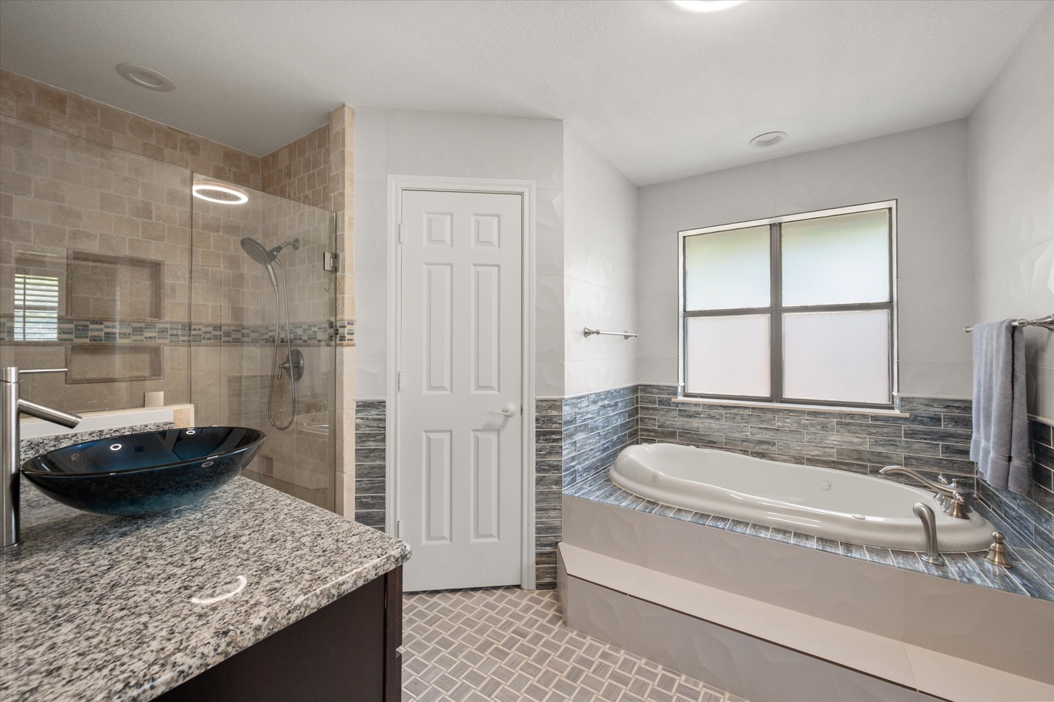 2037 Lazy Lane Keller TX 76262