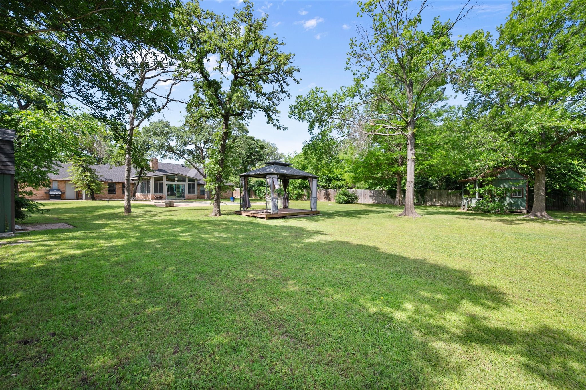 2037 Lazy Lane Keller TX 76262