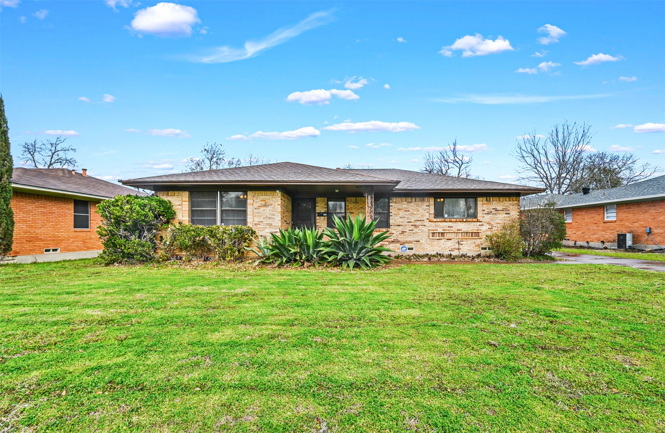603 Laurel Street Lancaster TX 75134