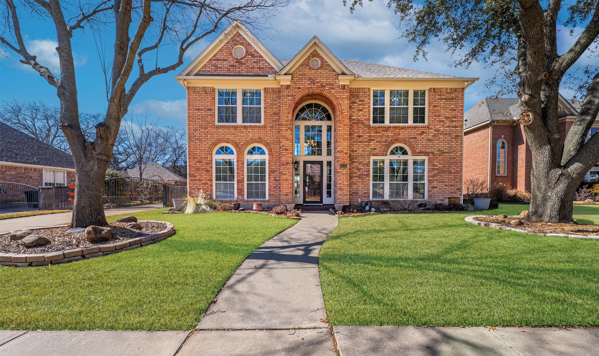 8525 Castle Creek Road North Richland Hills TX 76182