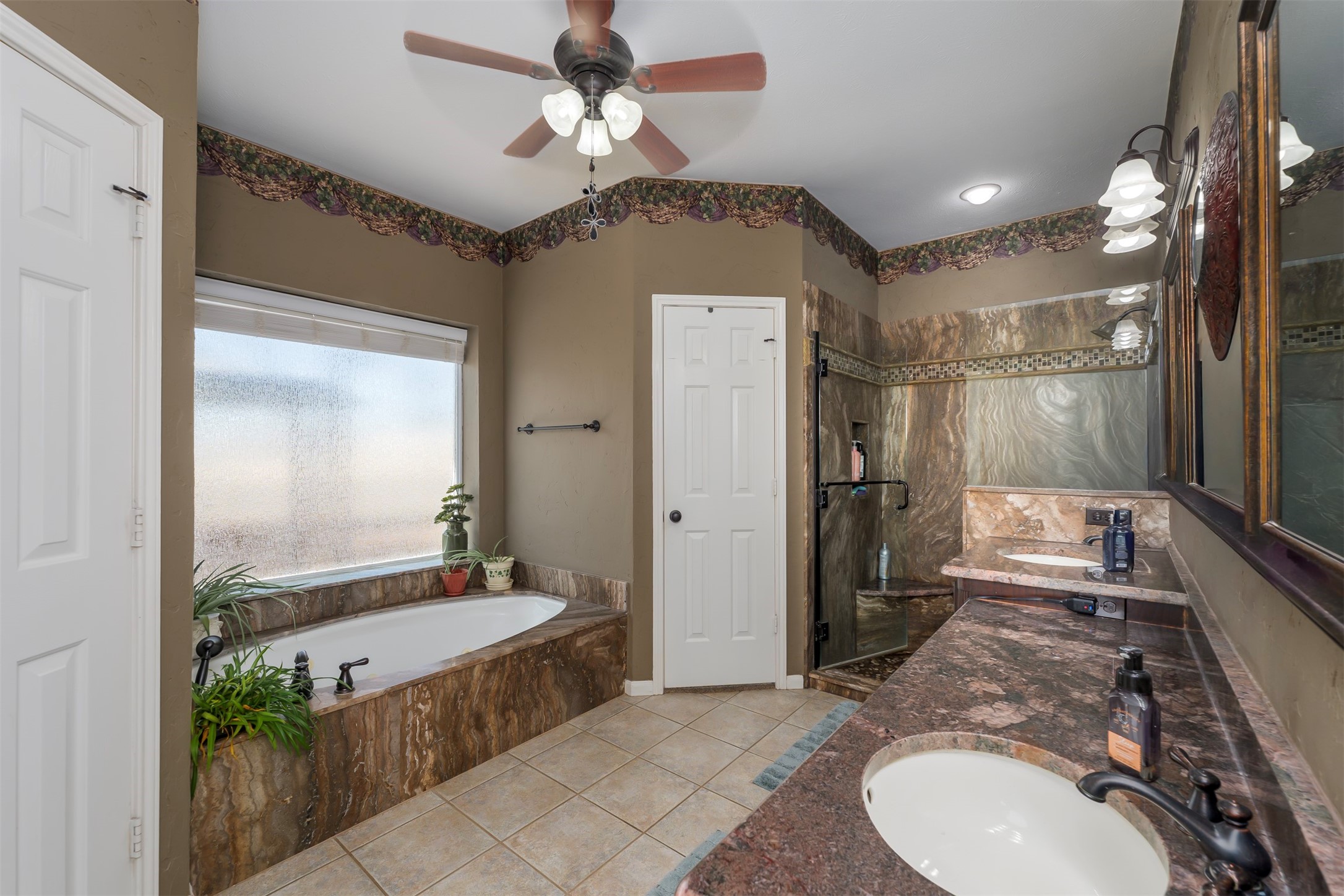 8525 Castle Creek Road North Richland Hills TX 76182