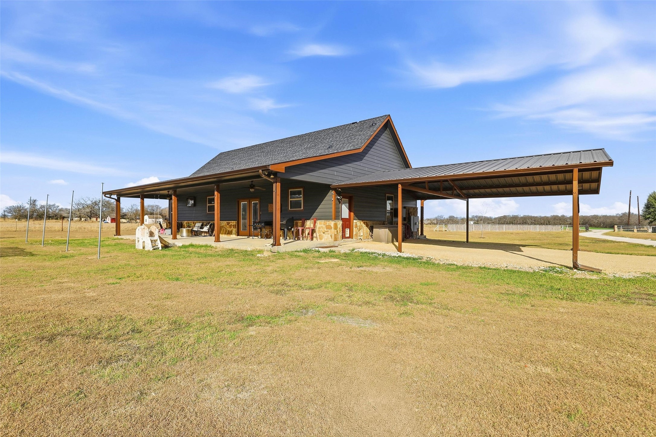 689 Stafford Road Italy TX 76651