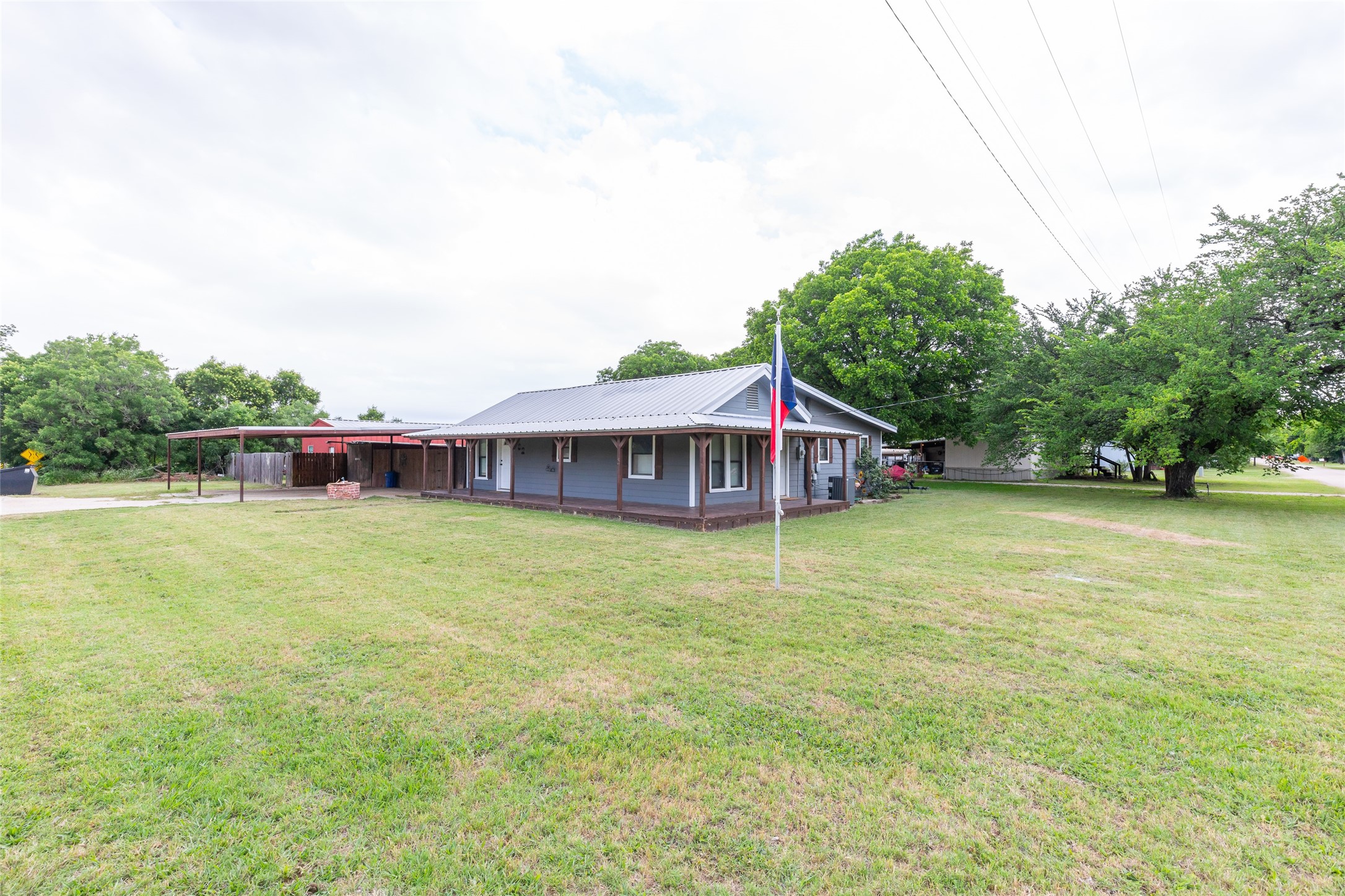 102 Scurry Avenue Tuscola TX 79562