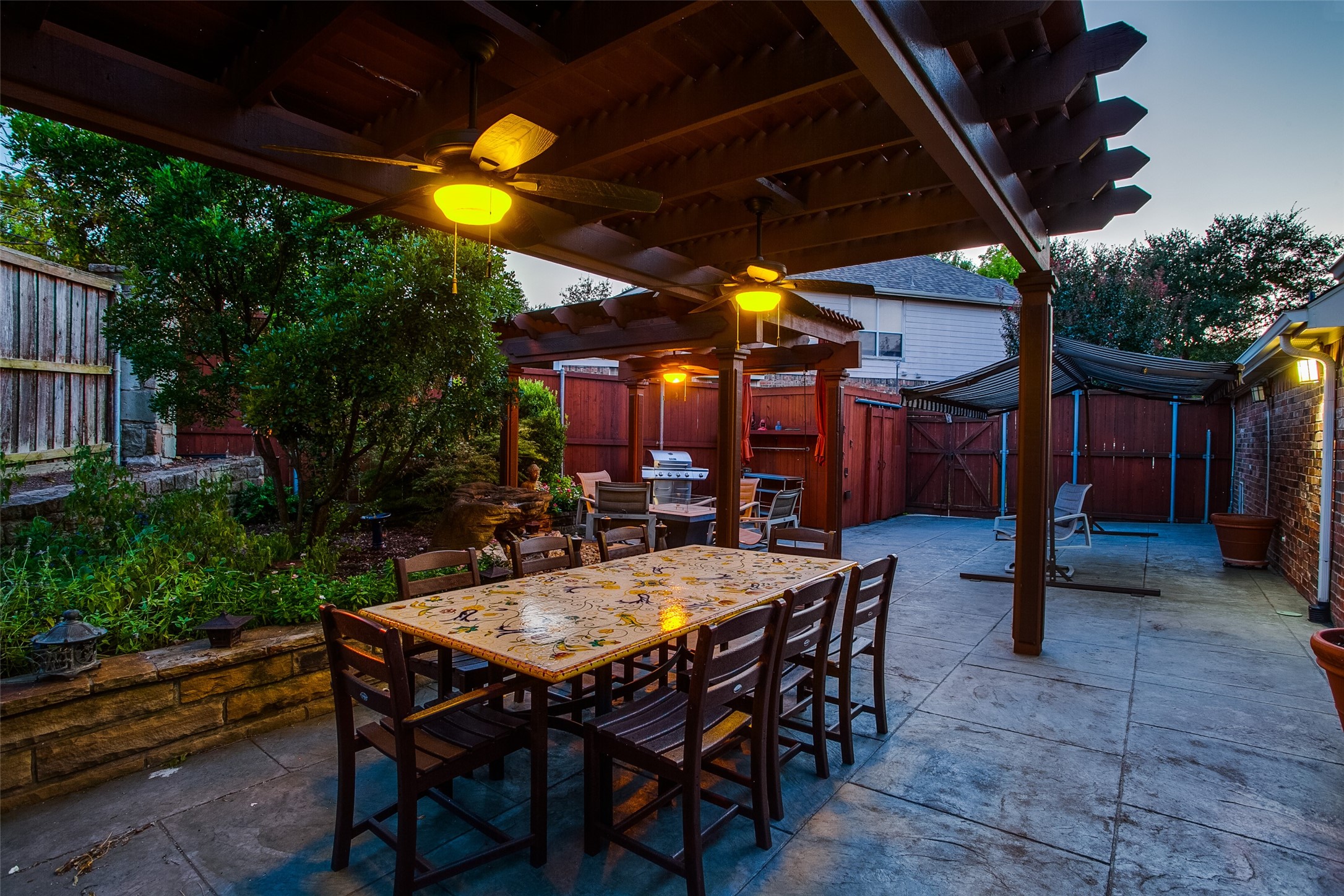 2239 Pecan Grove Court Dallas TX 75228