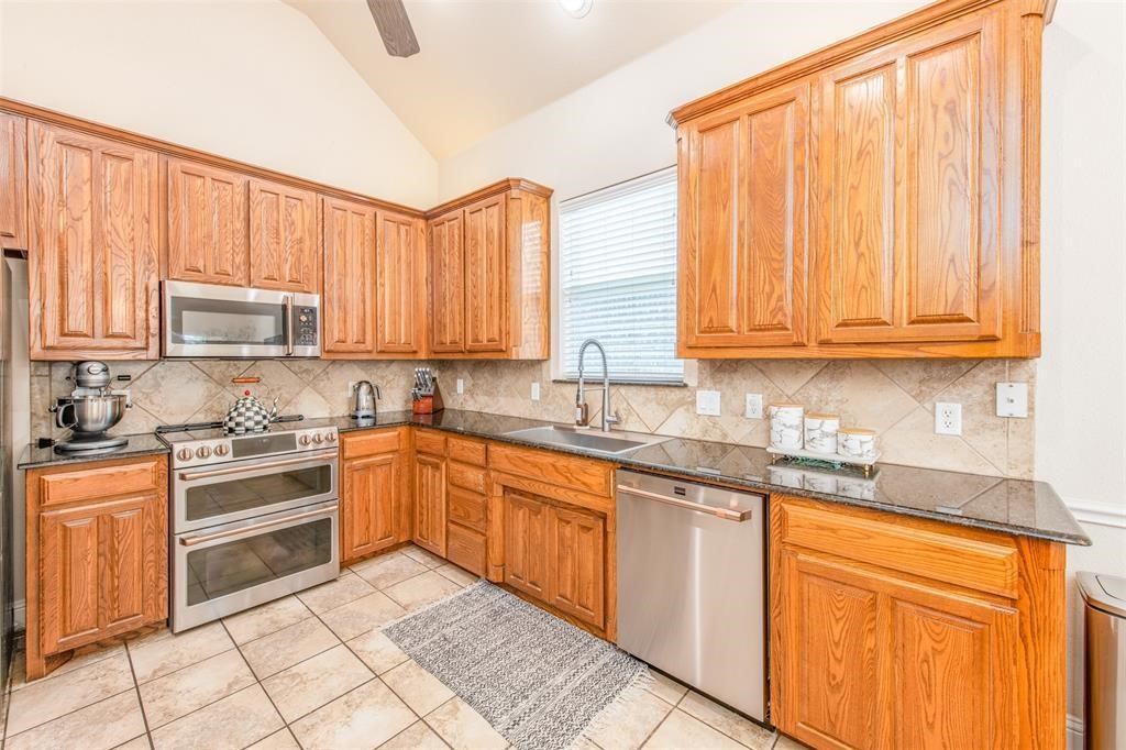 8209 Trinity Vista Trail Fort Worth TX 76053