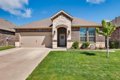 10925 Klondike Lane Aubrey TX 76227