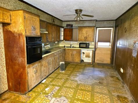 110 Red Bud Road Gun Barrel City TX 75156