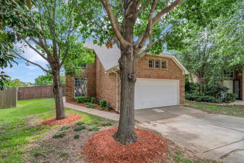 2737 Lynx Lane Fort Worth TX 76244