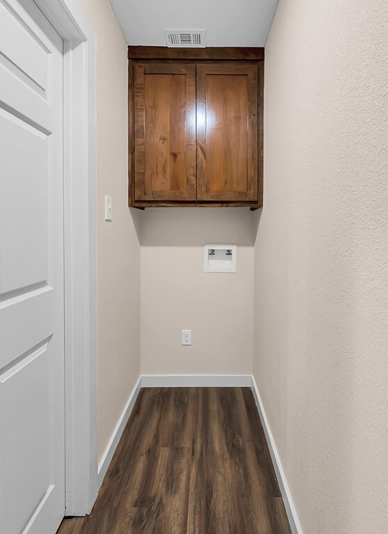 210 N Harrison Street Mcgregor TX 76657