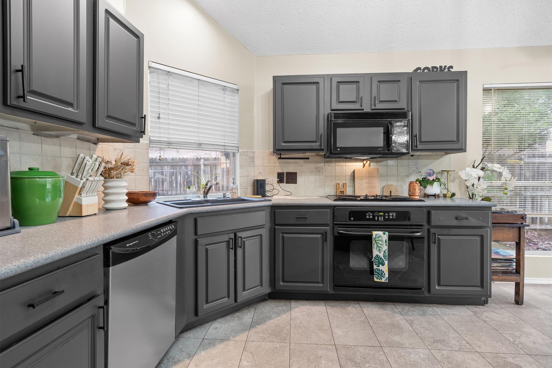 4812 Lansdale Drive Flower Mound TX 75028