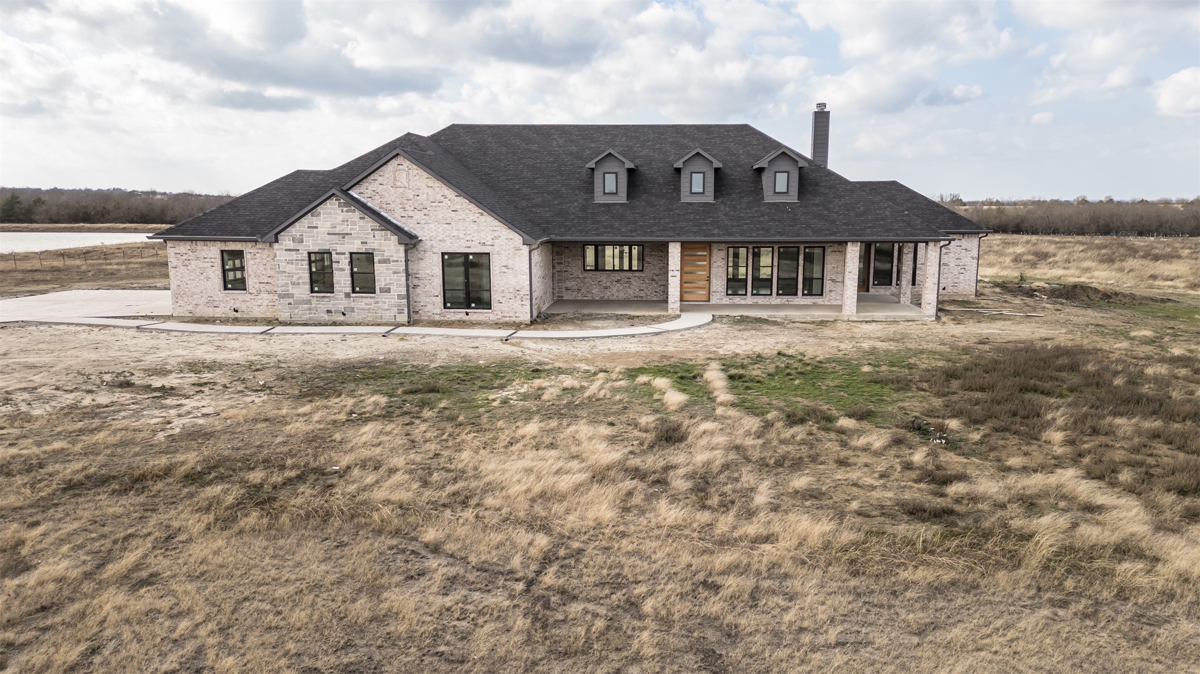 4112 County Road 1098 Celeste TX 75423