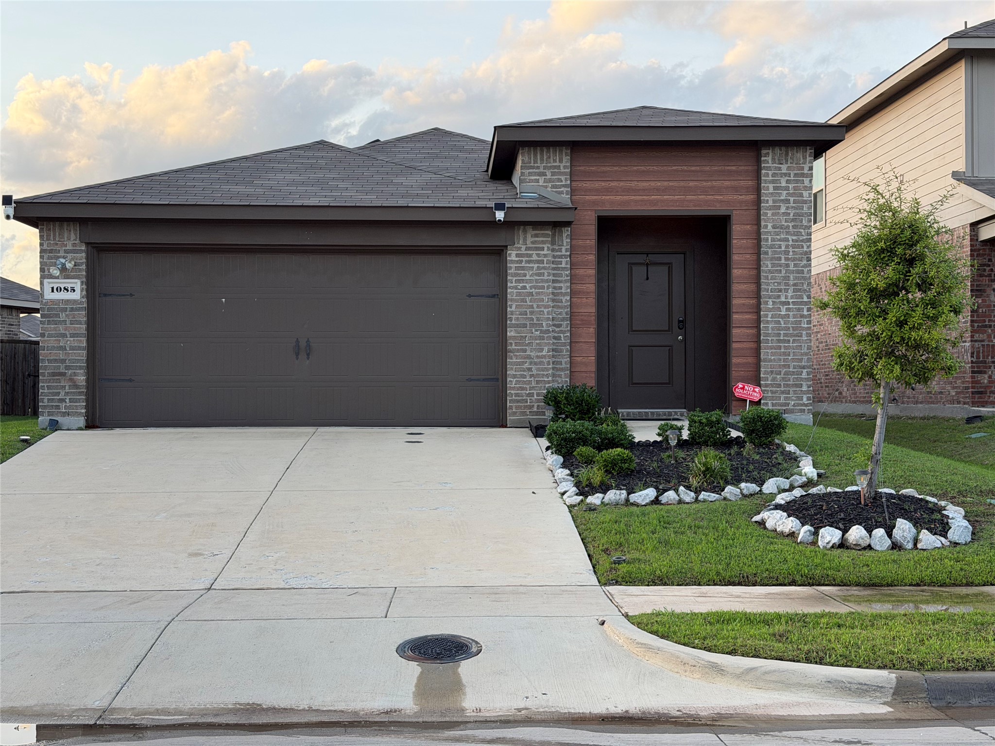 1085 Old Oaks Drive Forney TX 75126