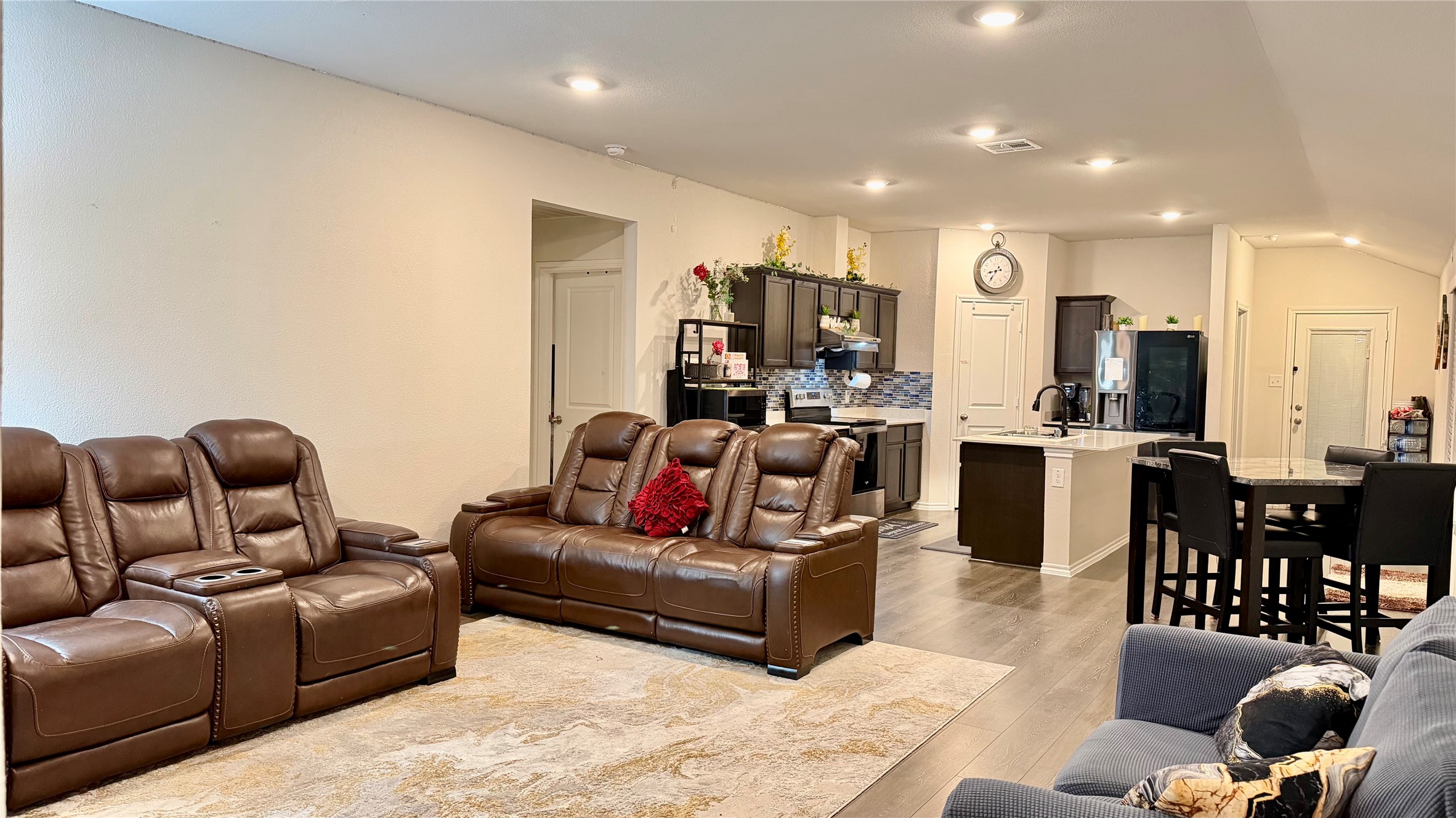 1085 Old Oaks Drive Forney TX 75126