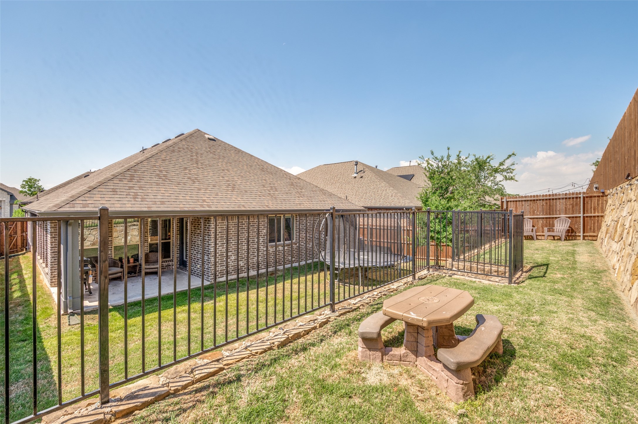 1217 Porter Lane Mckinney TX 75071