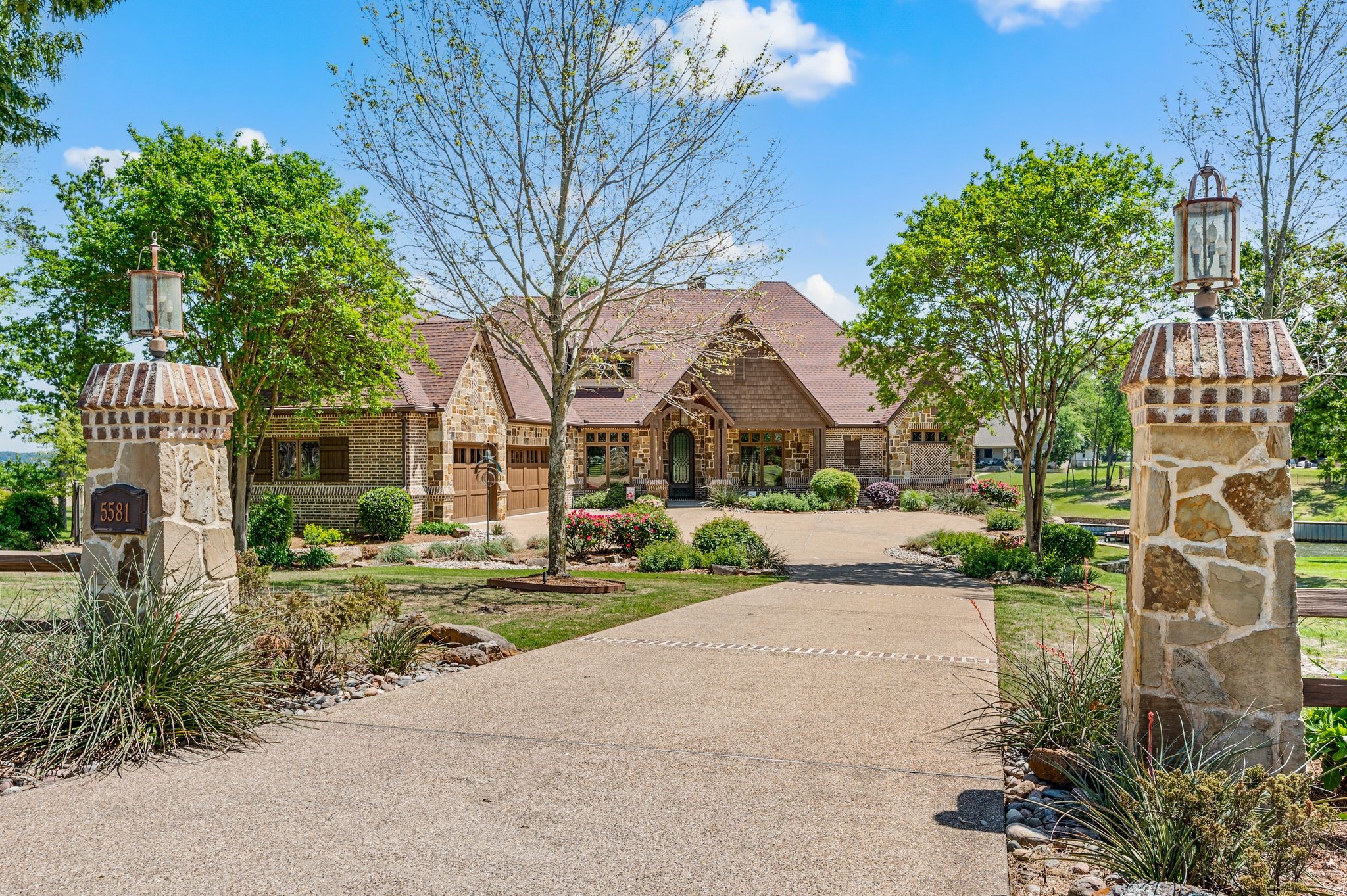 5581 Nancy Circle Chandler TX 75758