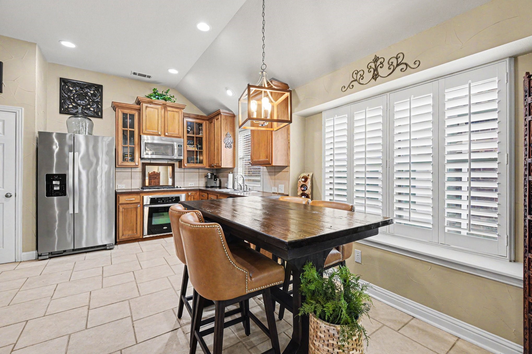 2759 Waterway Drive Grand Prairie TX 75054