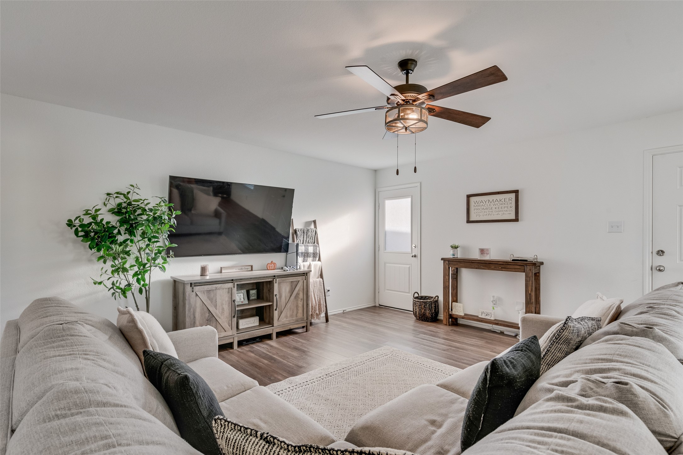 5806 Grindstone Drive Forney TX 75126