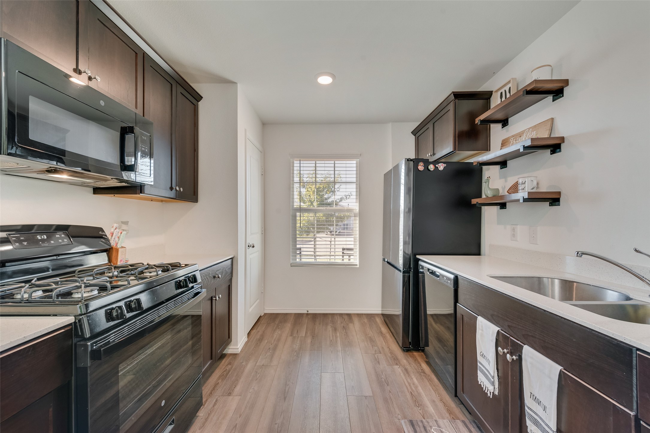5806 Grindstone Drive Forney TX 75126