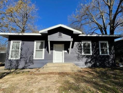 1425 E Jackson Street Paris TX 75460