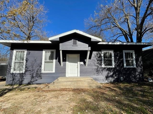 1425 E Jackson Street Paris TX 75460