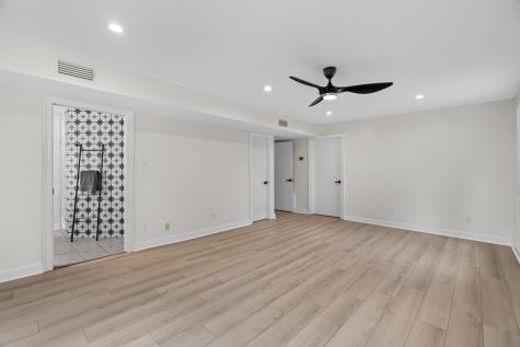 2404 Westwood Drive Arlington TX 76012