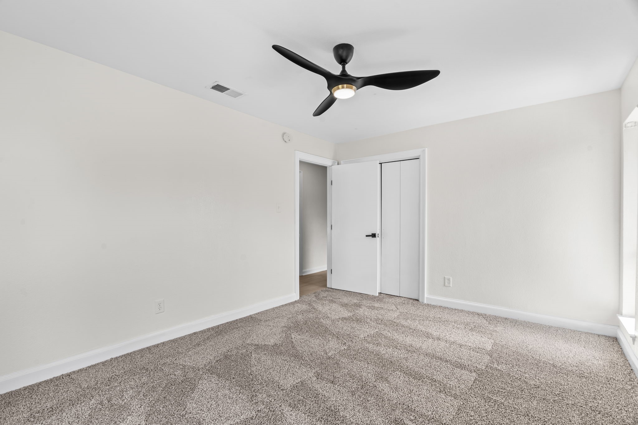 2404 Westwood Drive Arlington TX 76012