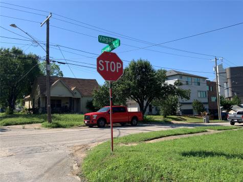 2247 Vagas Street Dallas TX 75219