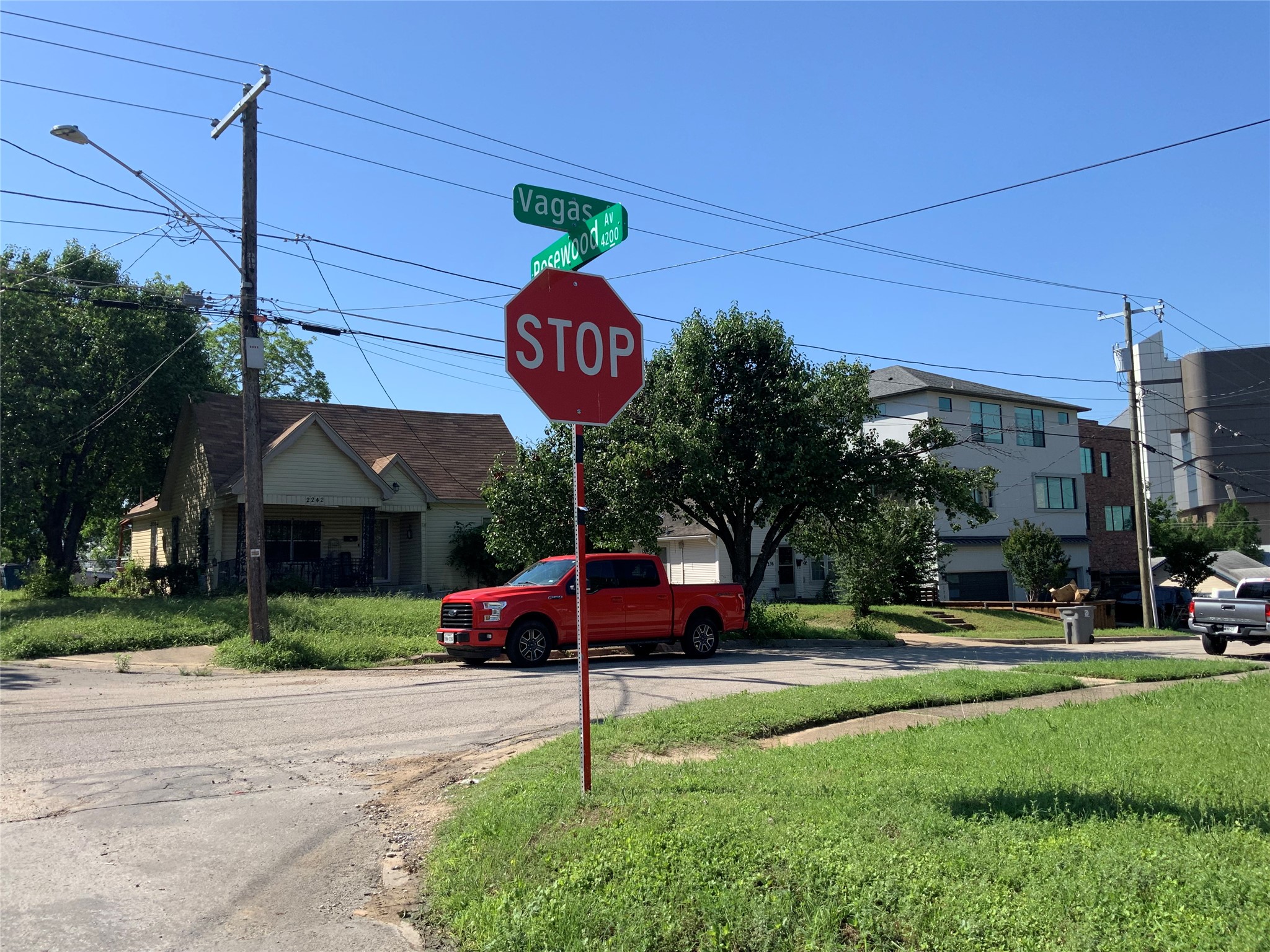 2247 Vagas Street Dallas TX 75219