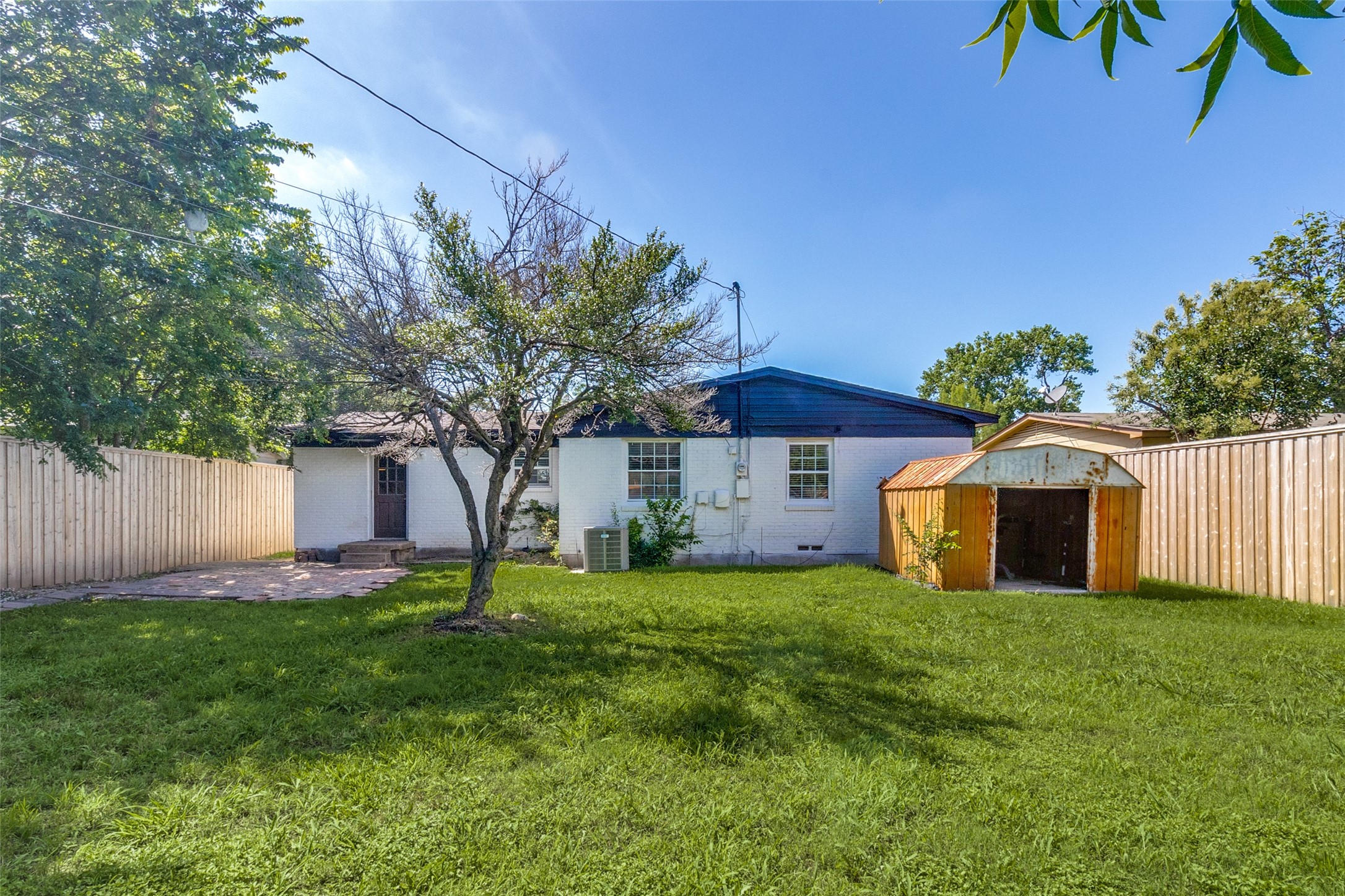 10932 Dunaway Drive Dallas TX 75228