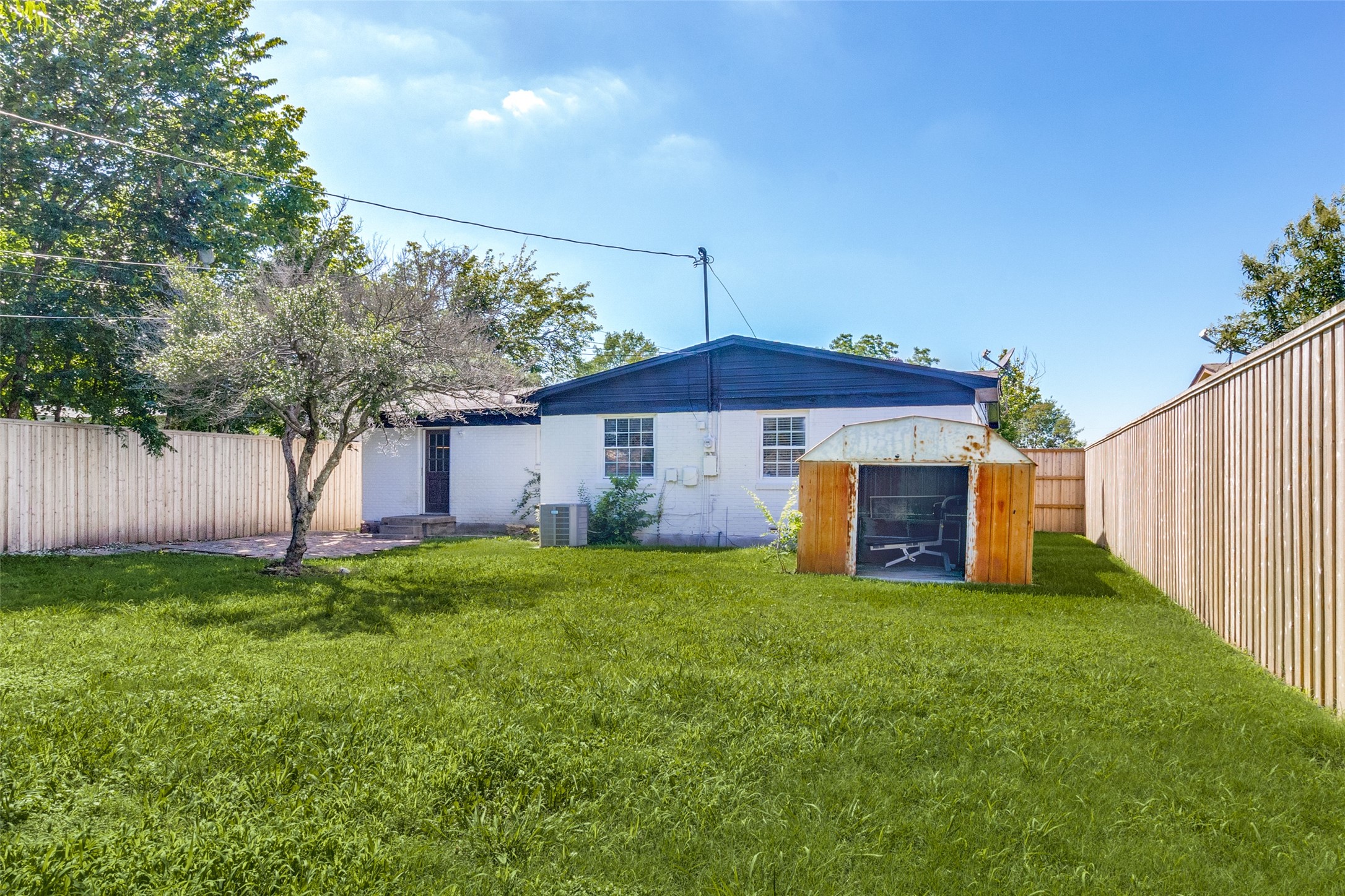 10932 Dunaway Drive Dallas TX 75228