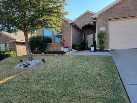 2516 Cumberland Trail Balch Springs TX 75181