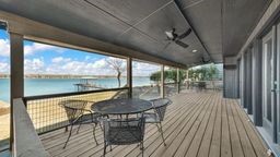 1004 W Lake Drive Weatherford TX 76087