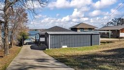 1004 W Lake Drive Weatherford TX 76087
