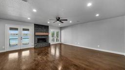 1004 W Lake Drive Weatherford TX 76087