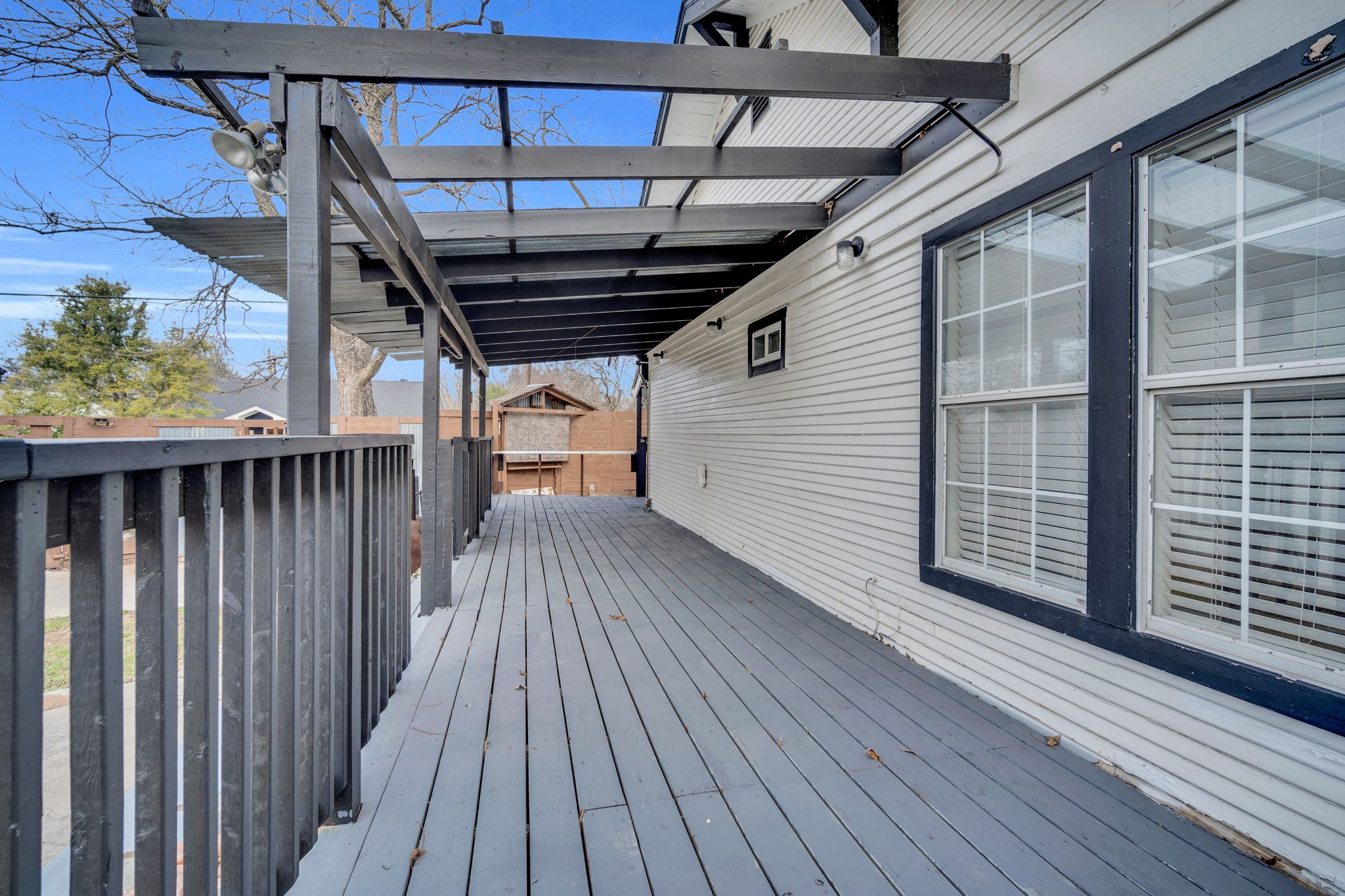 119 W University Avenue Waxahachie TX 75165