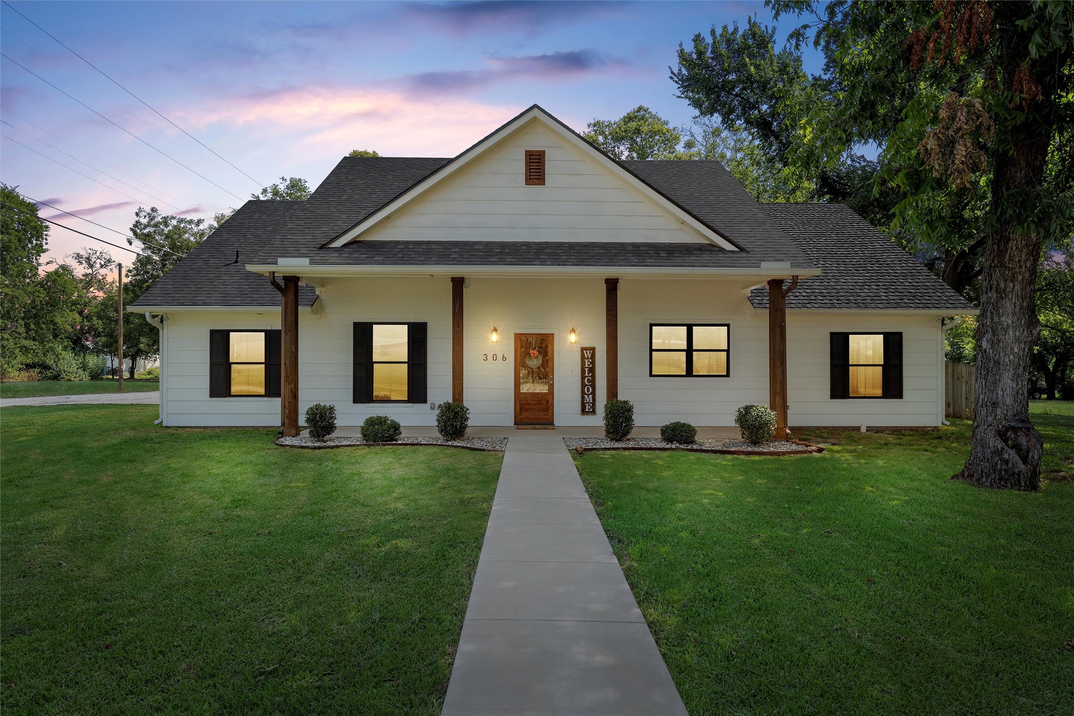 306 Eagle Drive Eddy TX 76524